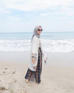 64+ Ideas for hat beach outfit | Hijab fashion summer, Hijab style .