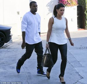 Celebrity Couples who love wearing matching outfits | Popbabb