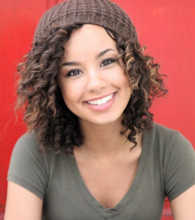 30 Popular And Trendy Curly Hairstyles For Teenage Girls .