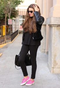 cute outfits to wear with sneakers (3) | Cute outfits with jeans .
