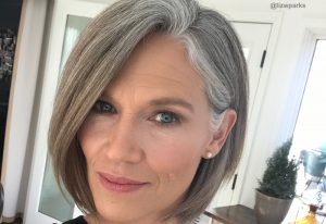 33 Best Hairstyles for Women Over 50 to Look Younger in 20