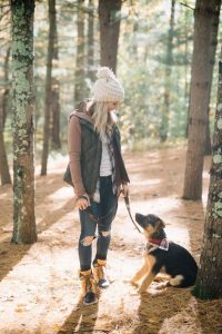 Girls Outfits with Hiking Boots-26 Ways to Wear Hiking Boots | Mom .