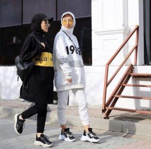 hijab #tenues #avec #hijab #hijab #hijab #swag in 2020 | Street .