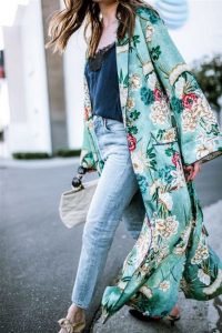 How to wear jeans with kimonos in spring 20 outfit ideas | Kimono .