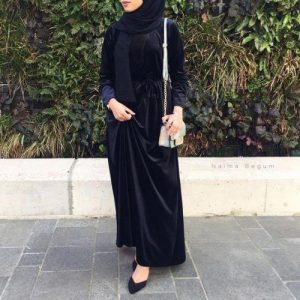 10 Latest Velvet Abaya Styles And Tips On How To Wear Th