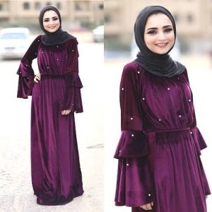 10 Latest Velvet Abaya Styles And Tips On How To Wear Them in 2020 .