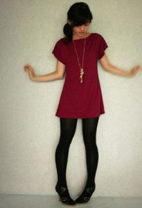 red maroon dress black tights | Fall dress outfit, Maroon dress .