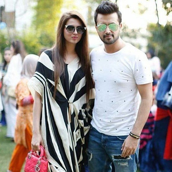 Pakistani Couple Outfits-25 Best Outfits Of Pakistani Celebrities .