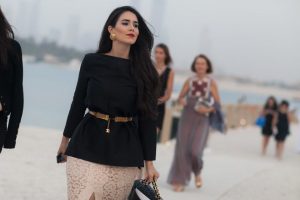 30 Most Popular Dubai Street Style Fashion Ideas | Street style .