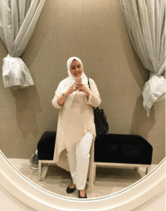 Plus size Hijab Fashion - All the plus size women looking for .
