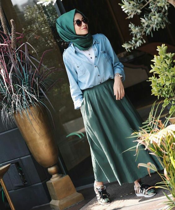 Silk Hijab Styles-25 Ideas How to Wear a Silk Hijab in Sty