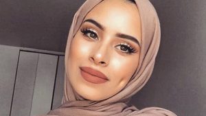 Any Hijabi Must Take These Makeup Tips Into Consideration for