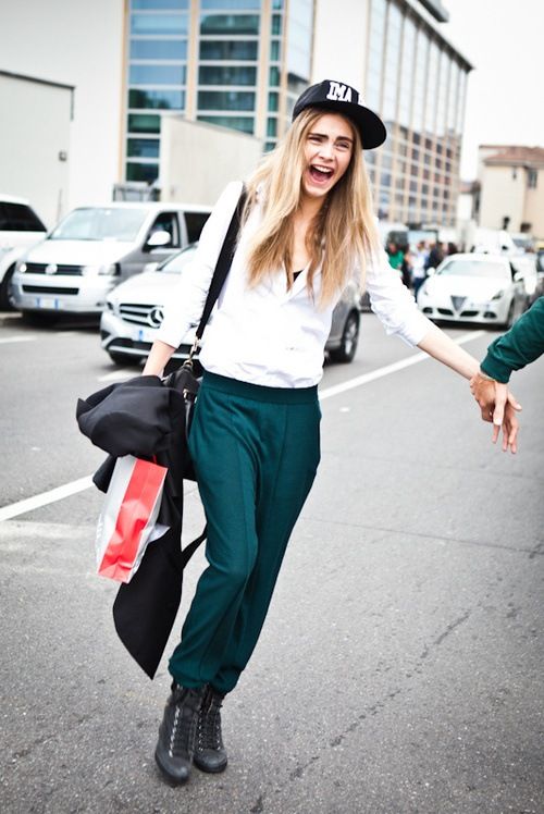 How to Wear a Snapback for Girls (8) | Cara delevingne style .