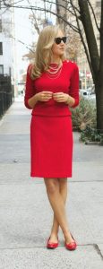 Women's Outfits with Red Shoes- 30 Outfits to Wear with Red Shoes .